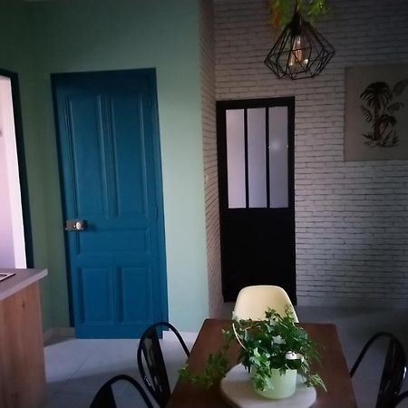 Le Jardin Des Ecureuils Hotel Demuin Bagian luar foto